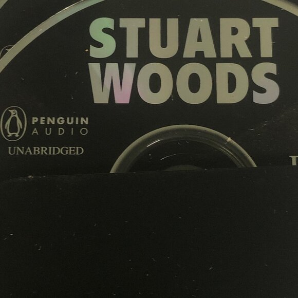 Stuart Woods - Shoot Him If He Runs 2007 Compact Disc Unabridged New Audio Book - Picture 1 of 4